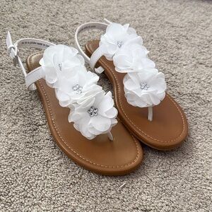 Mixit White Floral Women's Sandals